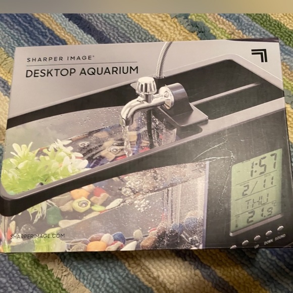 Sharper Image Gift idea. Desktop organizer/aquarium NWOT dorm home desk - Picture 4 of 4